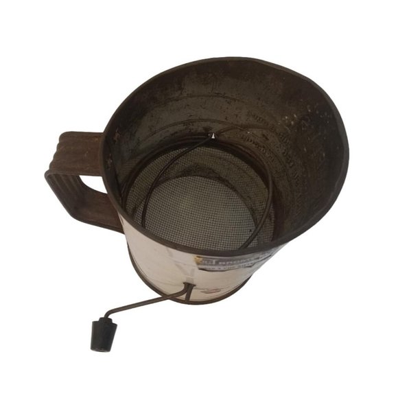 Bromwells Flour Sifter Measuring 3 Cup Metal Apple Design Black Handle Farmhouse - Picture 5 of 6